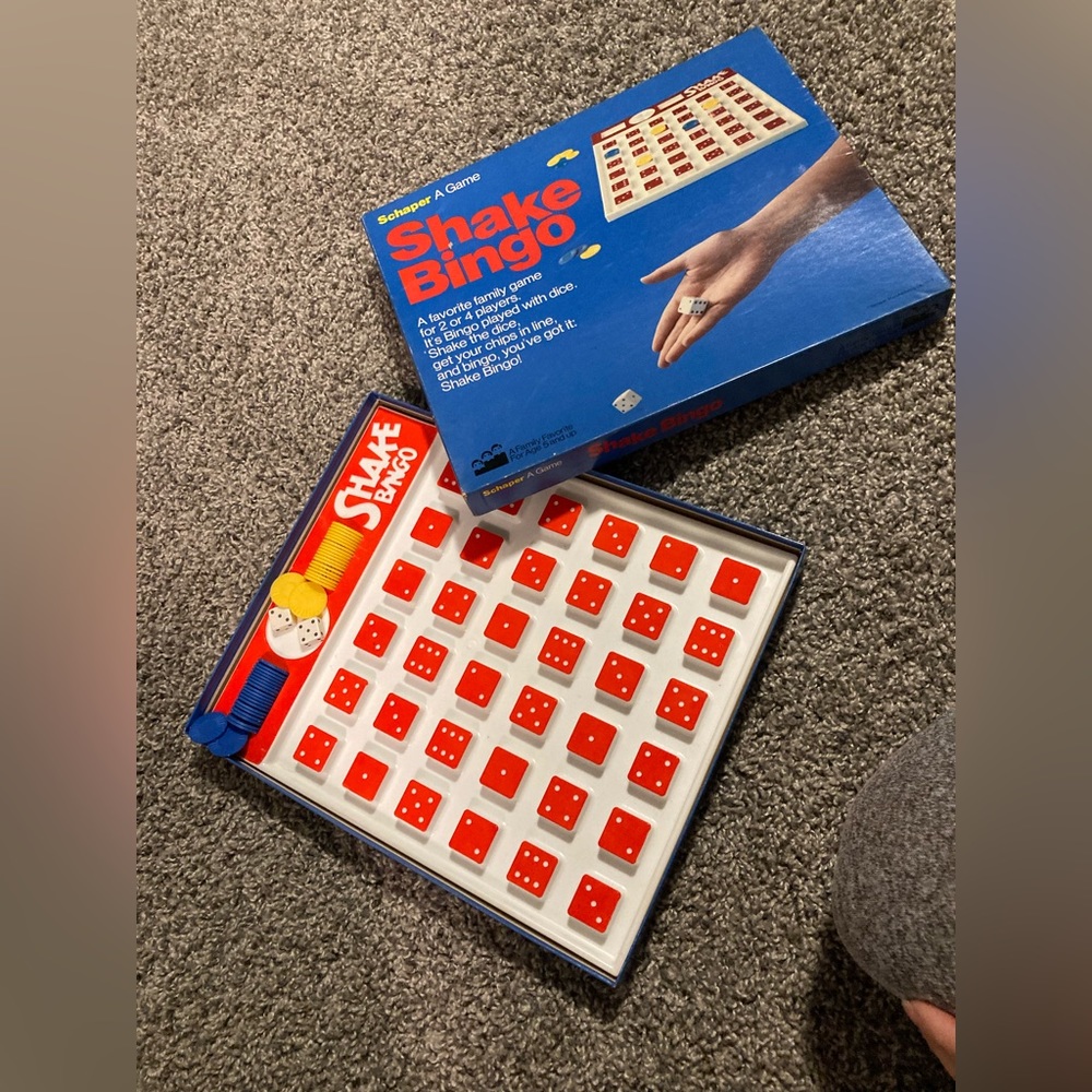 Vintage shake bingo game complete set